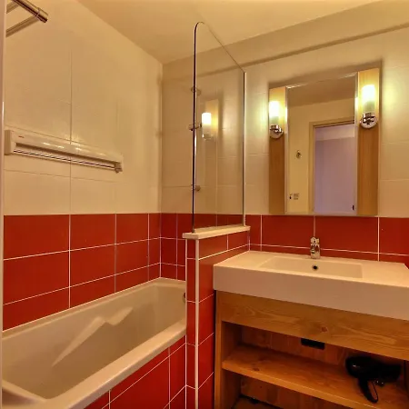 Appartement Belle Plagne, 3 Pièces, 7 Personnes - Fr-1-455-181 La Plagne-Tarentaise